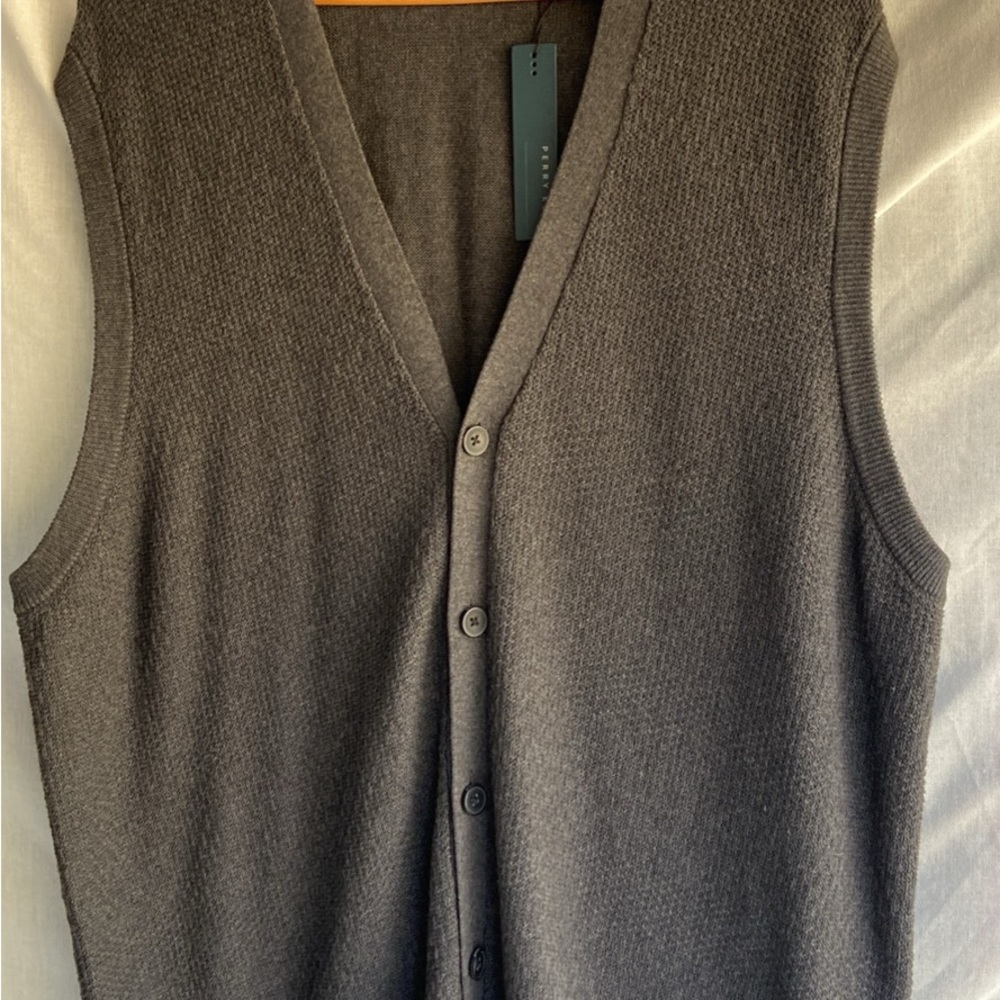 NWT Perry Ellis Charcoal Knit Vest
